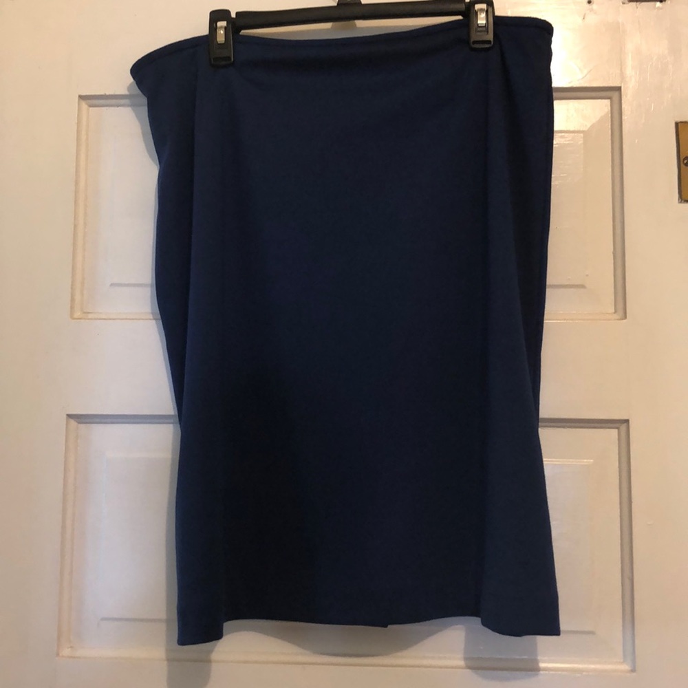 Never worn! Preston & York is the brand.